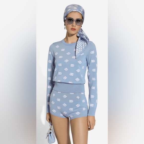 Dolce & Gabbana DG Logo Wool and silk jacquard sweater with tonal DG logo. NWT.